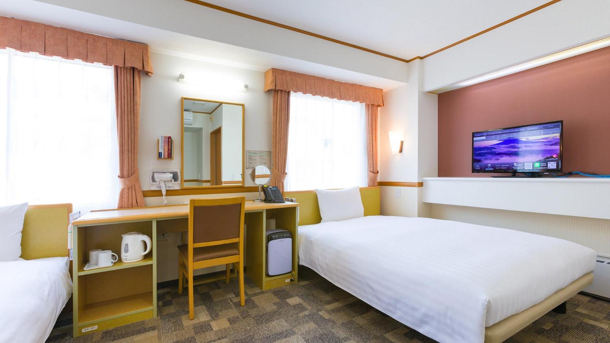 Toyoko Inn Higashi-Hiroshima Saijo Ekimae Cameră foto