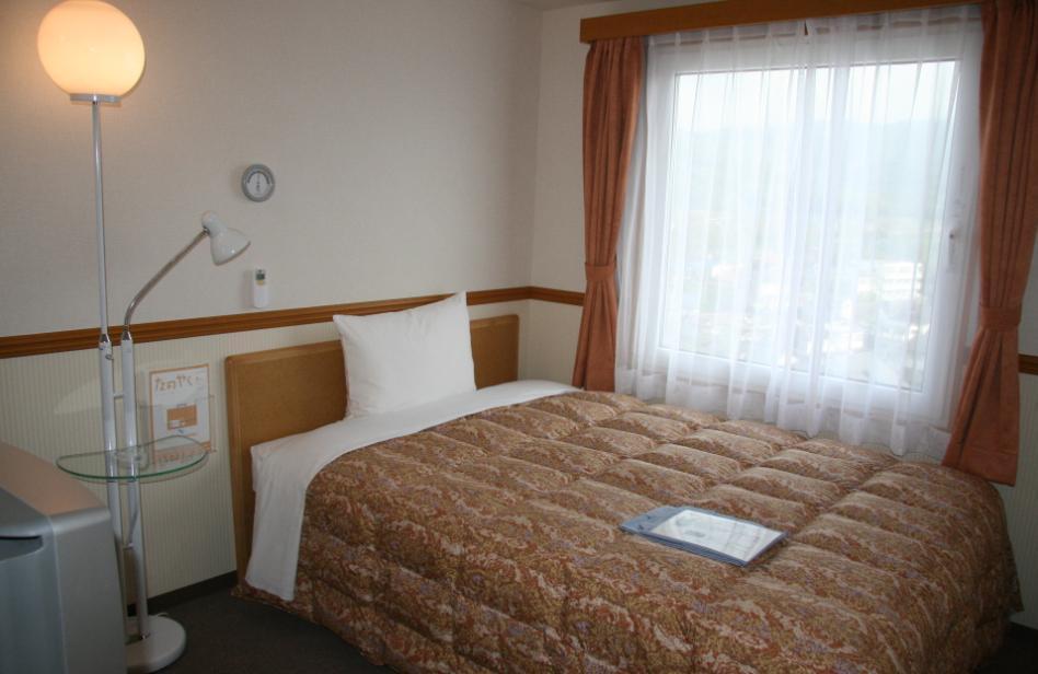 Toyoko Inn Higashi-Hiroshima Saijo Ekimae Cameră foto